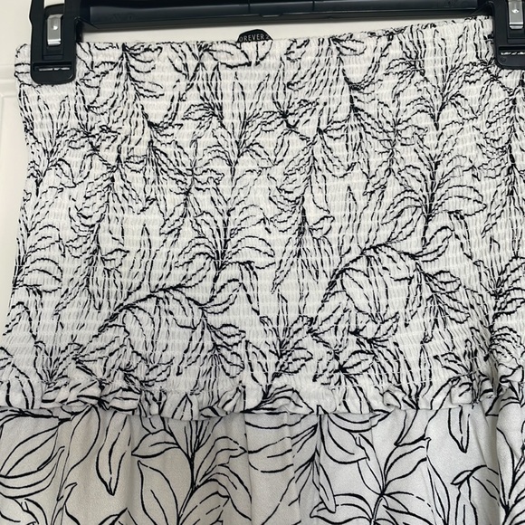 Smocked Strapless Dress, M Forever 21 - Picture 5 of 6